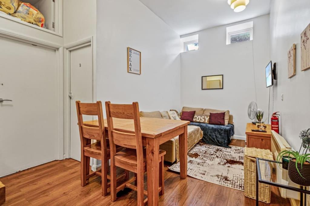 Two Bedroom With Patio Close To Hyde Park Ed4 London Kültér fotó